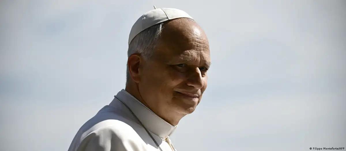 Papa Leão 14 é diagnosticado com câncer de pulmão 