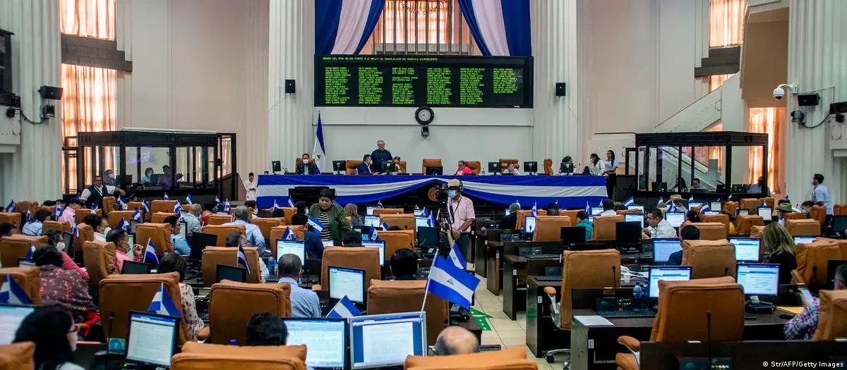 Parlamento da Nicarágua aprova fim do cargo de vice-presidente 