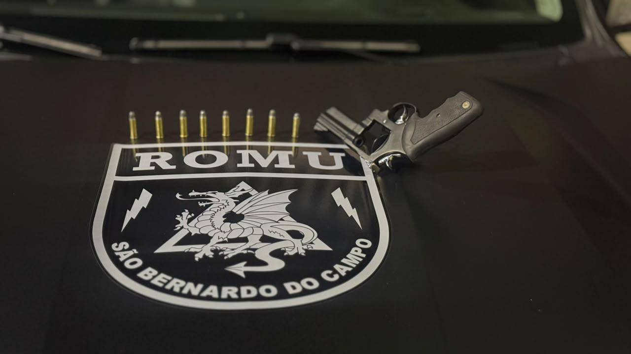 Romu prende homem por porte ilegal de arma de fogo no Parque São Bernardo