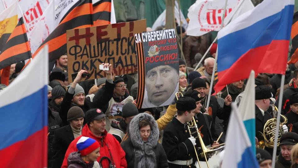 Último jornal independente fecha de vez na Rússia 