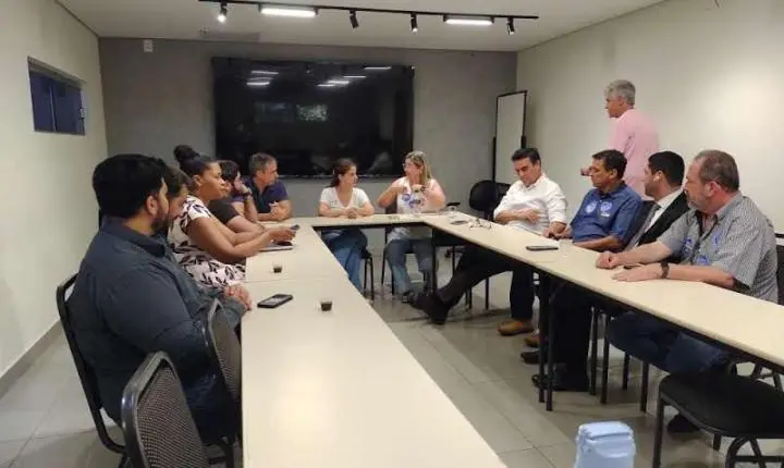 AELO-TAP apresenta demandas do setor de loteamentos em encontro com candidatas