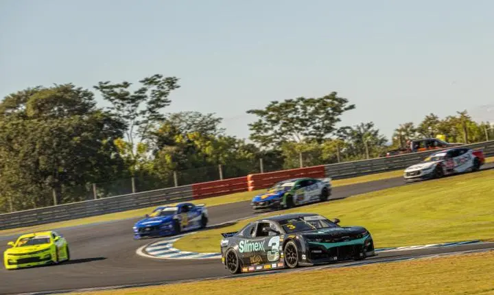Após boa estreia, Firás Fahs disputará a Nascar Brasil até o fim da temporada
