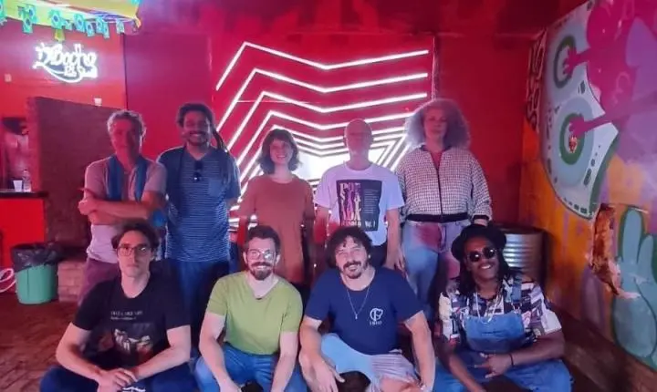 Após estreia bem-sucedida no Cineteatro Nininha Rocha, espetáculo “Poesia Falada Subsolo” chega ao Dboche Pub Show