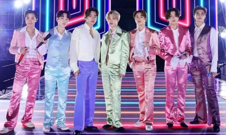 BTS desiste do Grammy 2027 e critica divisão da música por idioma 