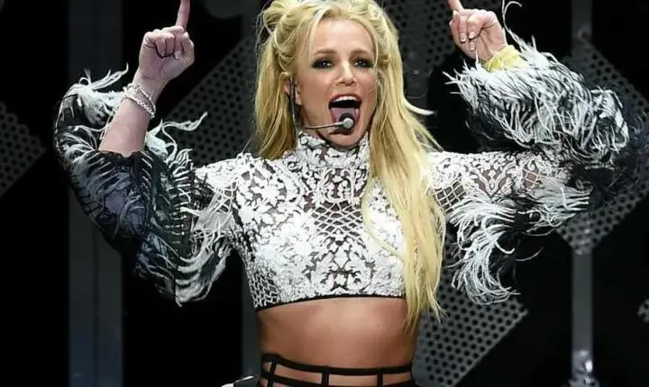 Cinebiografia de Britney Spears será escrita por roteirista da série New Girl 