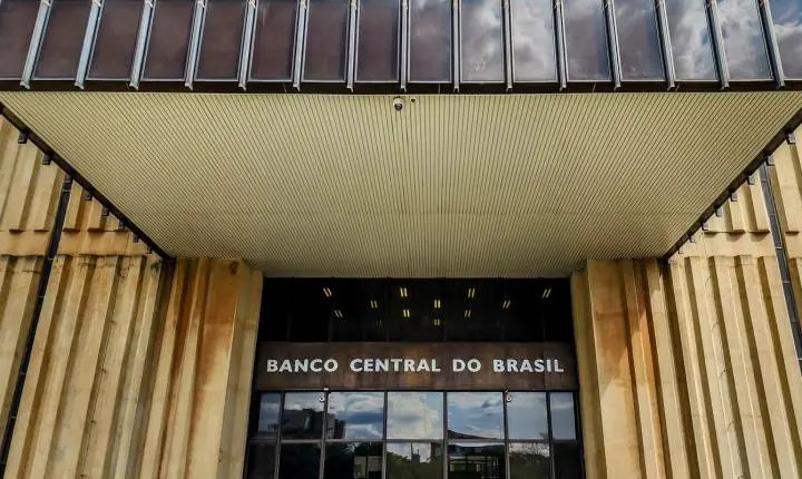 Copom inicia nesta terça reunião para definir taxa básica de juros