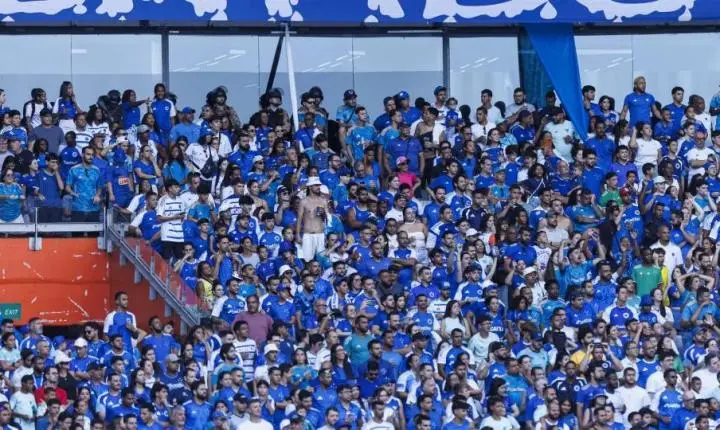 Cruzeiro embala após perder pênalti, ganha do Athletico e encosta no G4 Matheus Pereira, Lucas Romero e Kaio Jorge, de pênalti, fizeram os gols do Cruzeiro