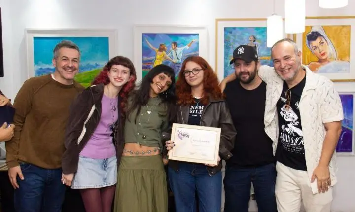 Curta feito por jovens mulheres de Santos é selecionado para mostra internacional na Colômbia