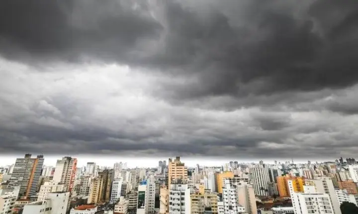 Defesa Civil alerta para chuvas intensas e mobiliza Gabinete de Crise nesta terça-feira (6)  