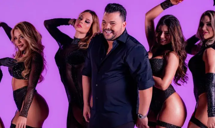 Diego Faria lança “Você é Minha”, versão em português de música de Romeo Santos, com clipe gravado em Goiânia
