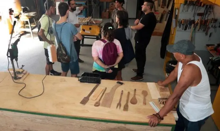 Ecofábrica Criativa de Santos abre 72 vagas para cursos gratuitos de marcenaria artesanal e mosaico