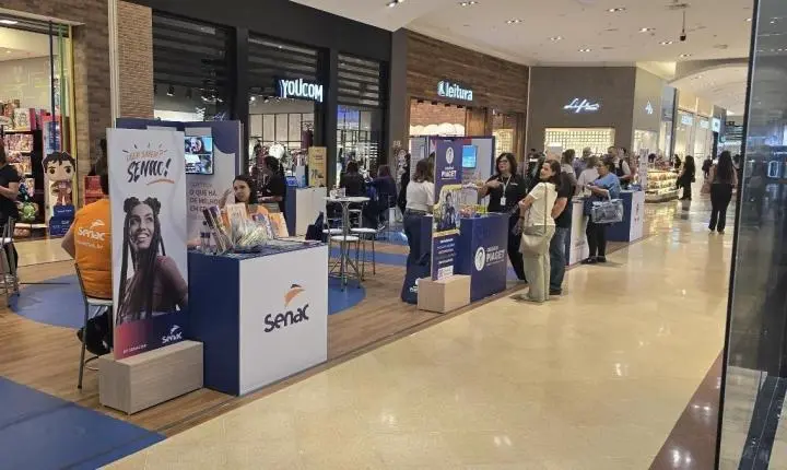 Feira de Educação do Shopping Metrópole reúne opções para alunos dos ensinos fundamental, médio e superior  