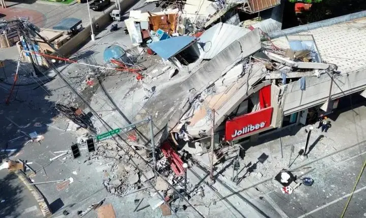 Forte terremoto deixa dezenas de mortos nas Filipinas