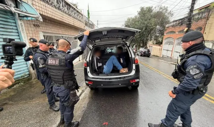 GCM de São Bernardo prende três por tráfico e tira de circulação 181 porções de drogas 
