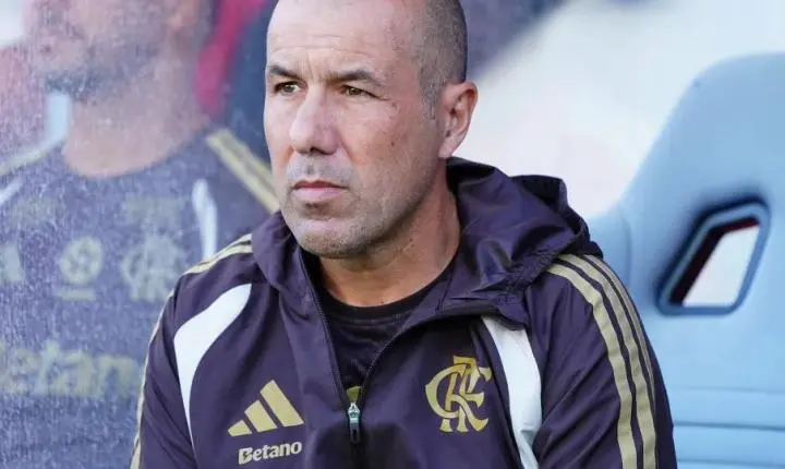 Jardim aponta problemas e sobe o tom sobre urgência de Flamengo no mercado