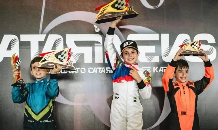 Miguel Faccio conquista o Catarinense de Kart e celebra em casa mais um título na Mirim  