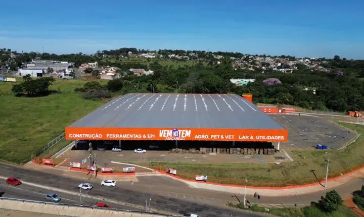 Mutirão no VemKiTem leva emprego e cidadania a Goiânia