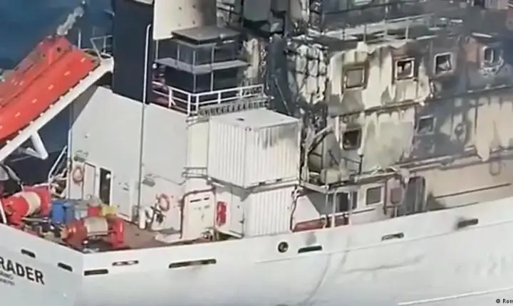 Navios pegam fogo na Romênia após invasão de drones russos 