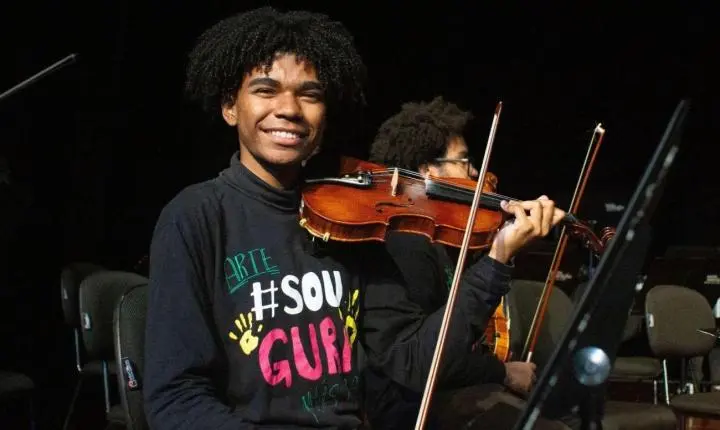 Orquestra Sinfônica do GURI se apresenta em Osasco