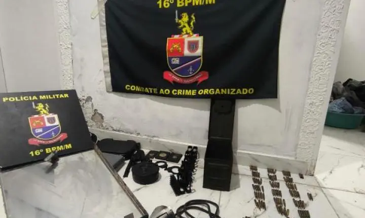 PM de SP encontra arsenal escondido em fundo falso de parede durante patrulhamento em Paraisópolis, na zona sul da capital