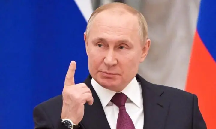 Putin fala em prolongar colaboração para desenvolver cooperação bilateral ao parabenizar Lula 