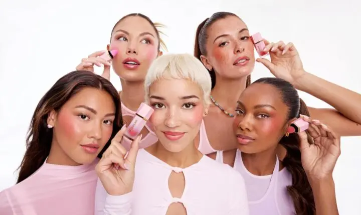 Recém-chegada ao Brasil, SHEGLAM leva universo da marca à Beauty Fair com experiências de beleza e café temático