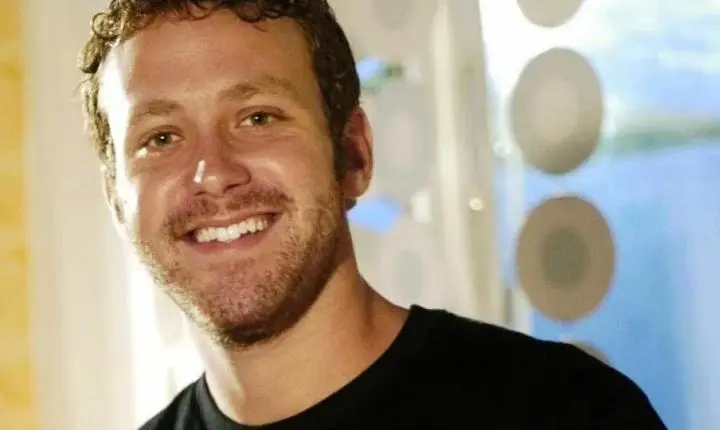 Sergio Hondjakoff, Cabeção de 'Malhação', vende vídeos personalizados nas redes sociais