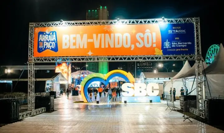 Sob chuva em noite de Rastapé, 2º Arraiá do Paço de São Bernardo ultrapassa 1 tonelada de alimentos arrecadados
