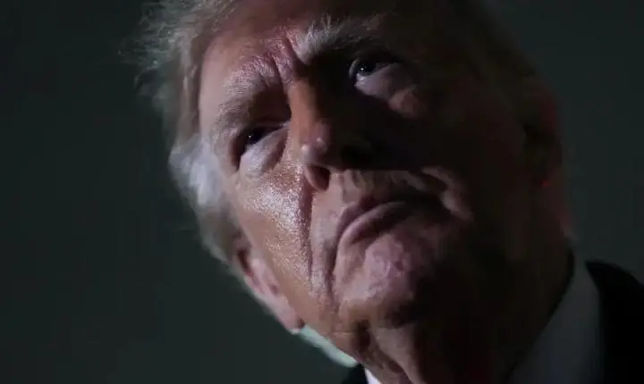 Trump cancela transmissão ao vivo de execução por fuzilamento 