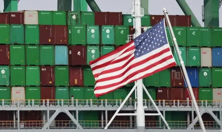 Trump impõe tarifas de 50% sobre produtos do Canadá Redação DW