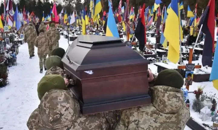 Ucrânia acusa Rússia de assassinar centenas de prisioneiros