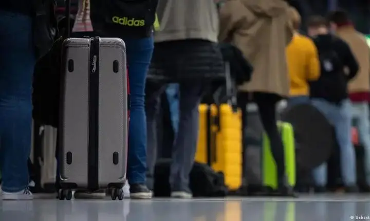 UE adia novo sistema migratório em nove países, diz mídia 