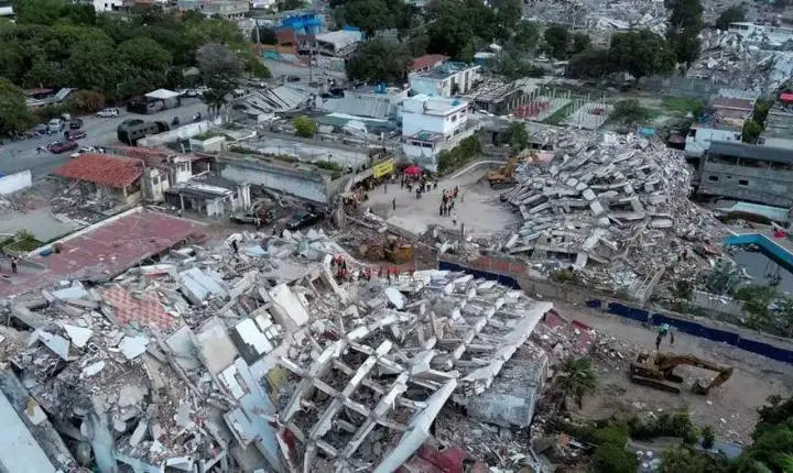 Venezuela se concentra em remover escombros de terremotos 